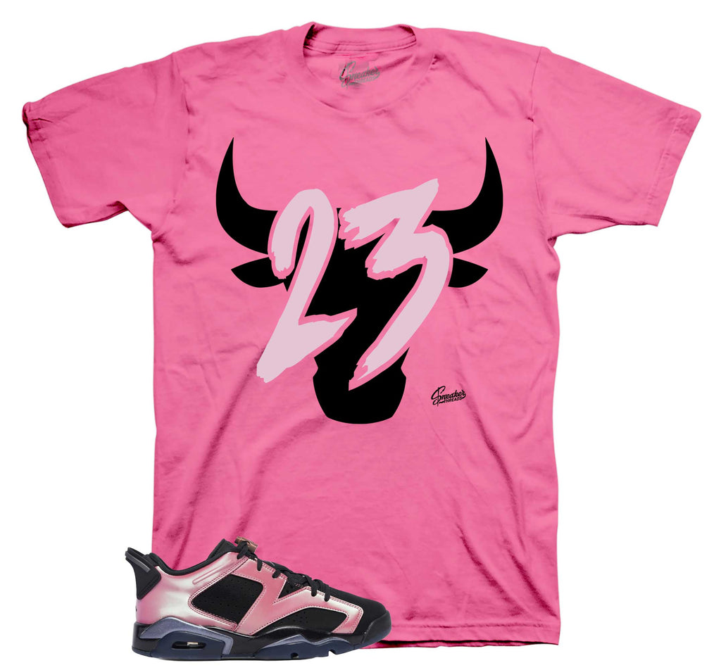 Retro 6 Low Desert Berry Toro Shirt